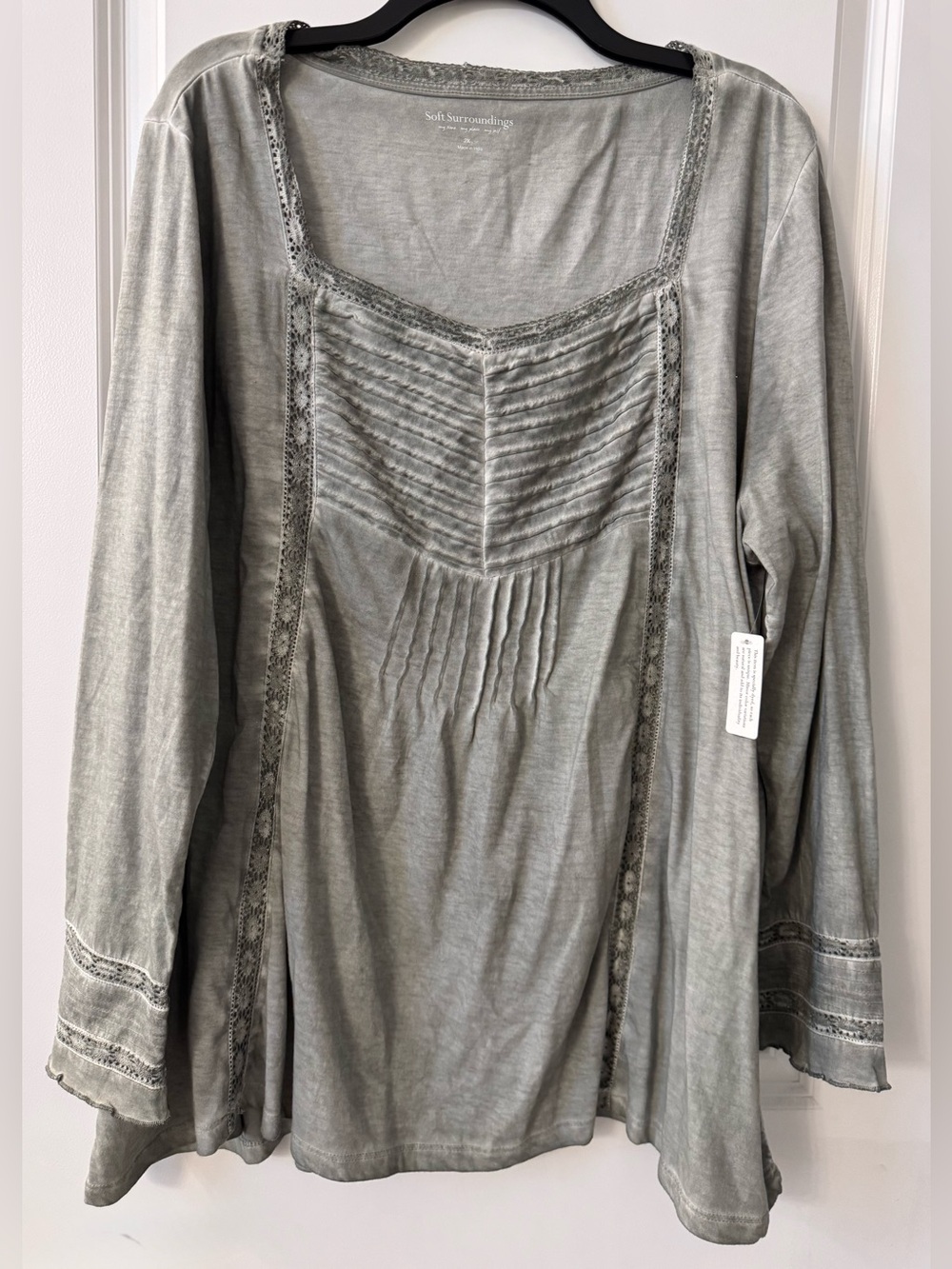 #z201 - Soft Surroundings Philomena Chevron Tunic Top Blouse Mineral Wash Green